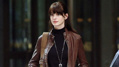 anne hathaway diavolo veste prada parigi|il diavolo veste prada wiki.